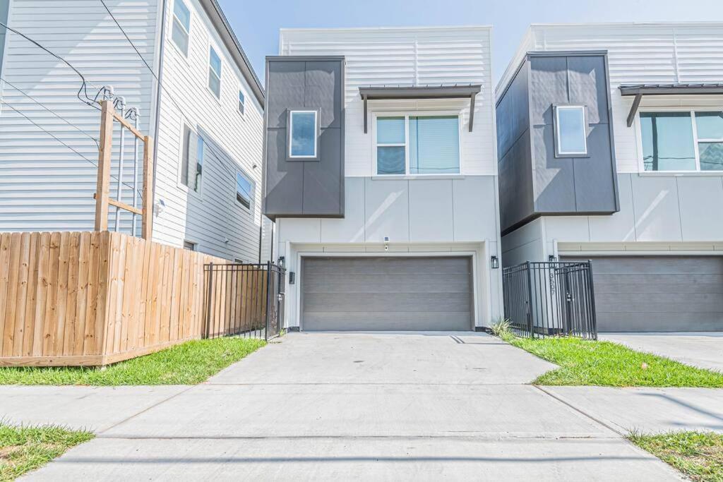 Luxury Home Near Houston Downtown & Medical Center Екстер'єр фото