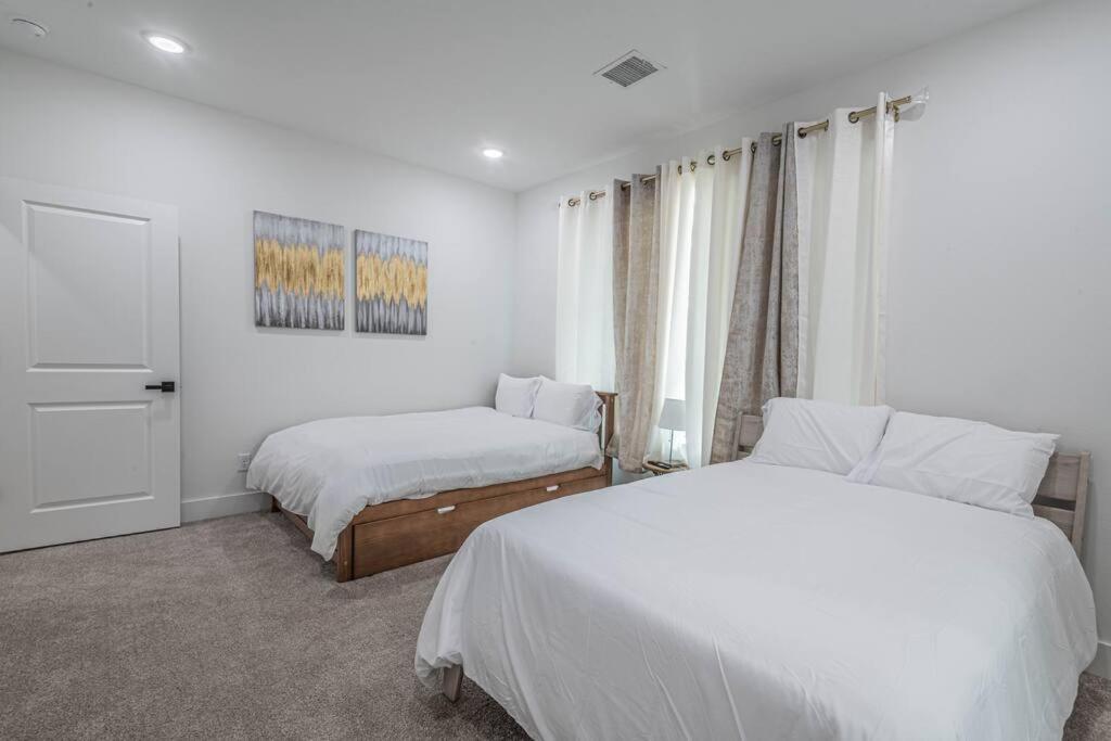 Luxury Home Near Houston Downtown & Medical Center Екстер'єр фото