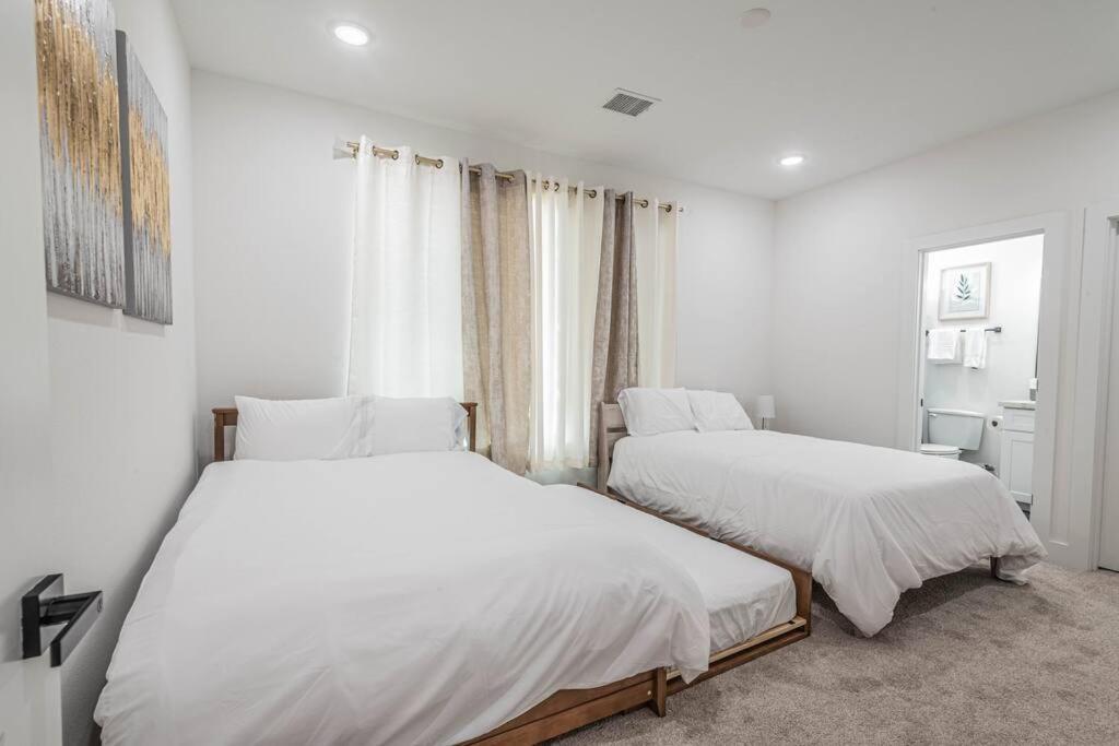 Luxury Home Near Houston Downtown & Medical Center Екстер'єр фото